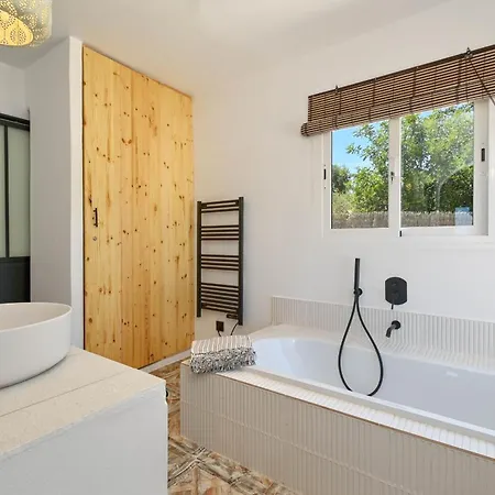 וילה La Golondrina By Marhen Homes Jávea